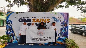 Banggakan SMP Tajdid Muhammadiyah Cepu Abdan Zharif sholihin Juara 3 OMI, Lolos ke Provinsi